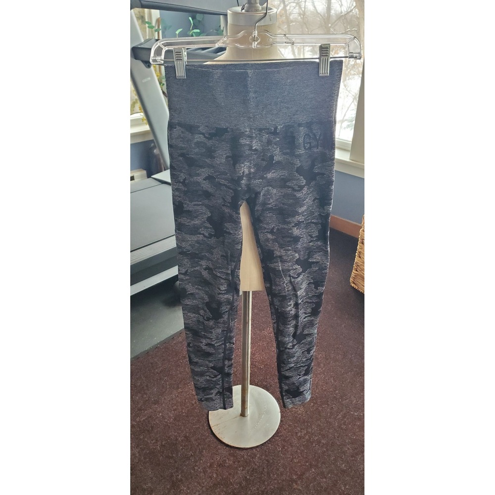GYM SHARK Camo Seamless Leggings Women's Black Gray EUC